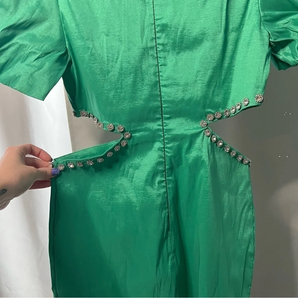 Band of Stars Green Puff Sleeve Rhinestone Cutout Dress Size 8 - Picture 12 of 13